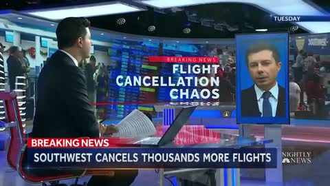 What’s Causing Southwest’s Mass Flight Cancellations