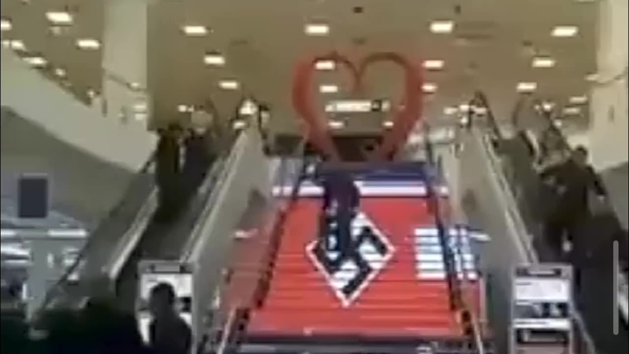 UKRAJNA. 2.Rész/Ukrajnaban egy bevásárlóban