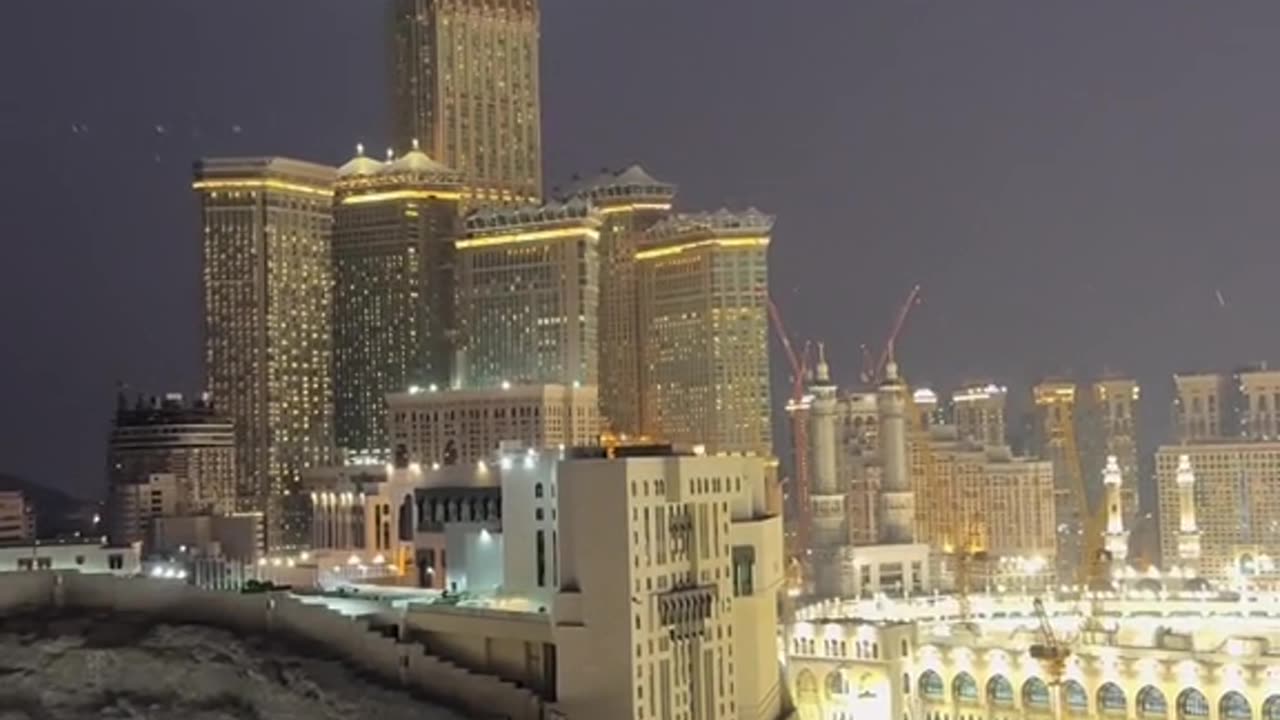 Discover the Timeless Beauty of Mecca, the Heart of Islam