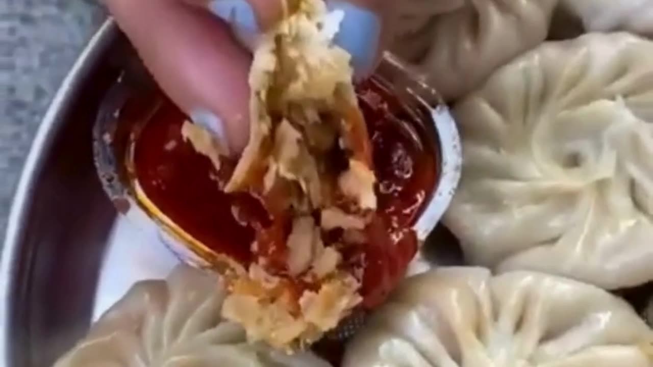 Momos Khane Ke Bhot Nuksan he #viral #like #follow #trending #short