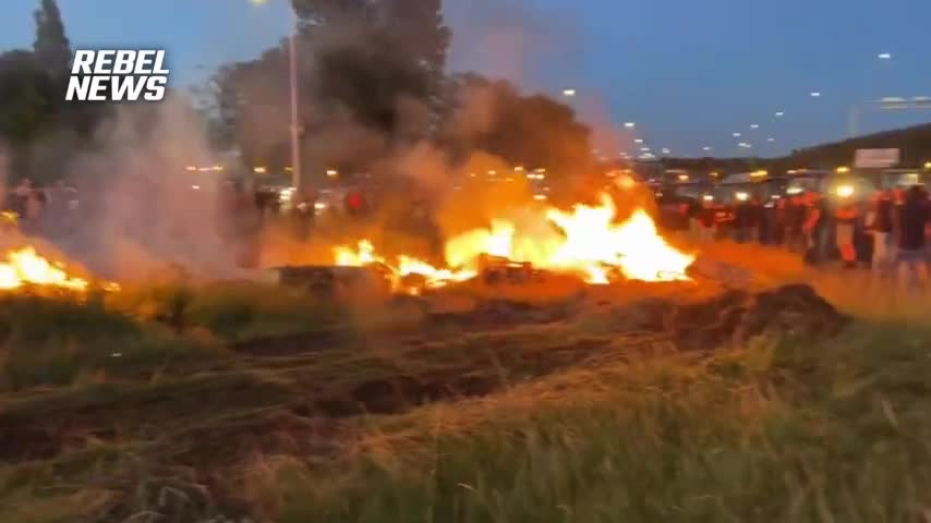 Dutch farmer rebellion continues as government negotiations remain at stalemate