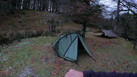 Winter riverside wildcamping set up 13th Dec 2022