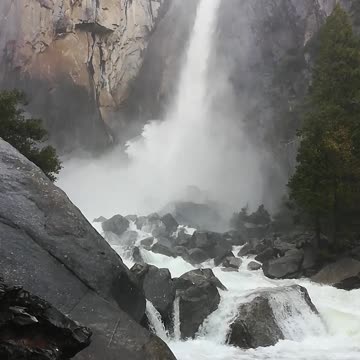 Amazing Yosemite Falls in April 2019 Part 2