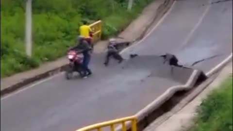 Colapso de puente vehicular en Norte de Santander