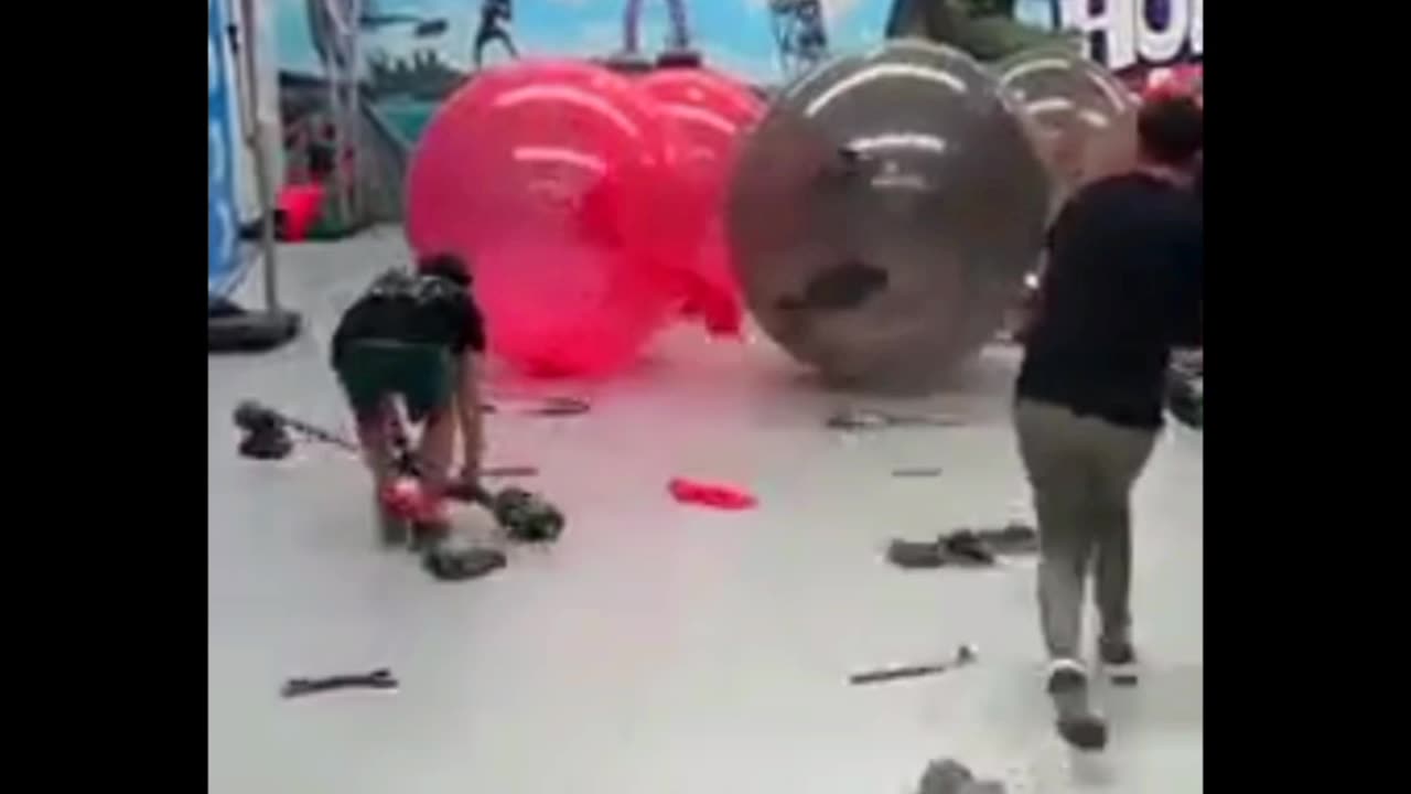 Popping Balloons With A CHAINSAW 🎈 *Race*