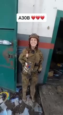 AZOV-STEEL! ❤️💪 SINGING UNDER THE BOMBS #UKRAINE 🎼🎵🎶🎷🎸