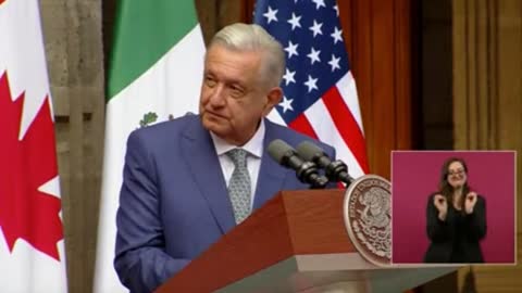 Obrador thanks Biden for having built "not even one meter of wall"