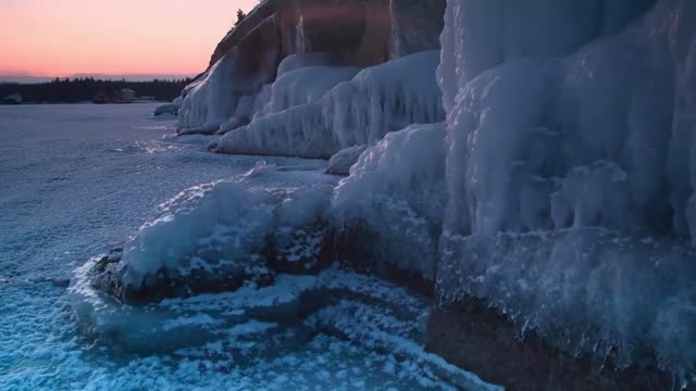 A short trip to the picturesque nature of the Arctic