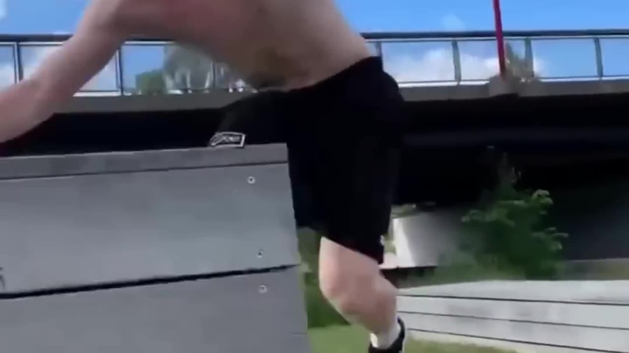 Must watch 😂😂😂 #funny #fails #shorts #viral