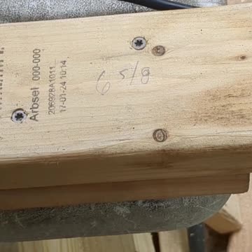 Cutting Short Wood With A Circular Saw