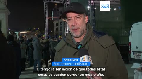 Miles de personas se manifiestan contra el avance de la ultraderecha prorrusa en Rumanía