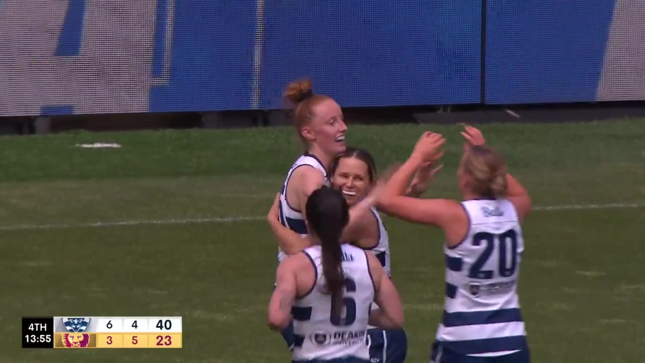 AFL - Aishling Moloney seals it for the Cats! 💪