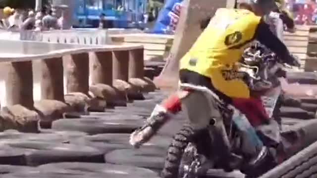 An obstacle course for motocross enthusiasts #haulagemotor #extrememotorcycle