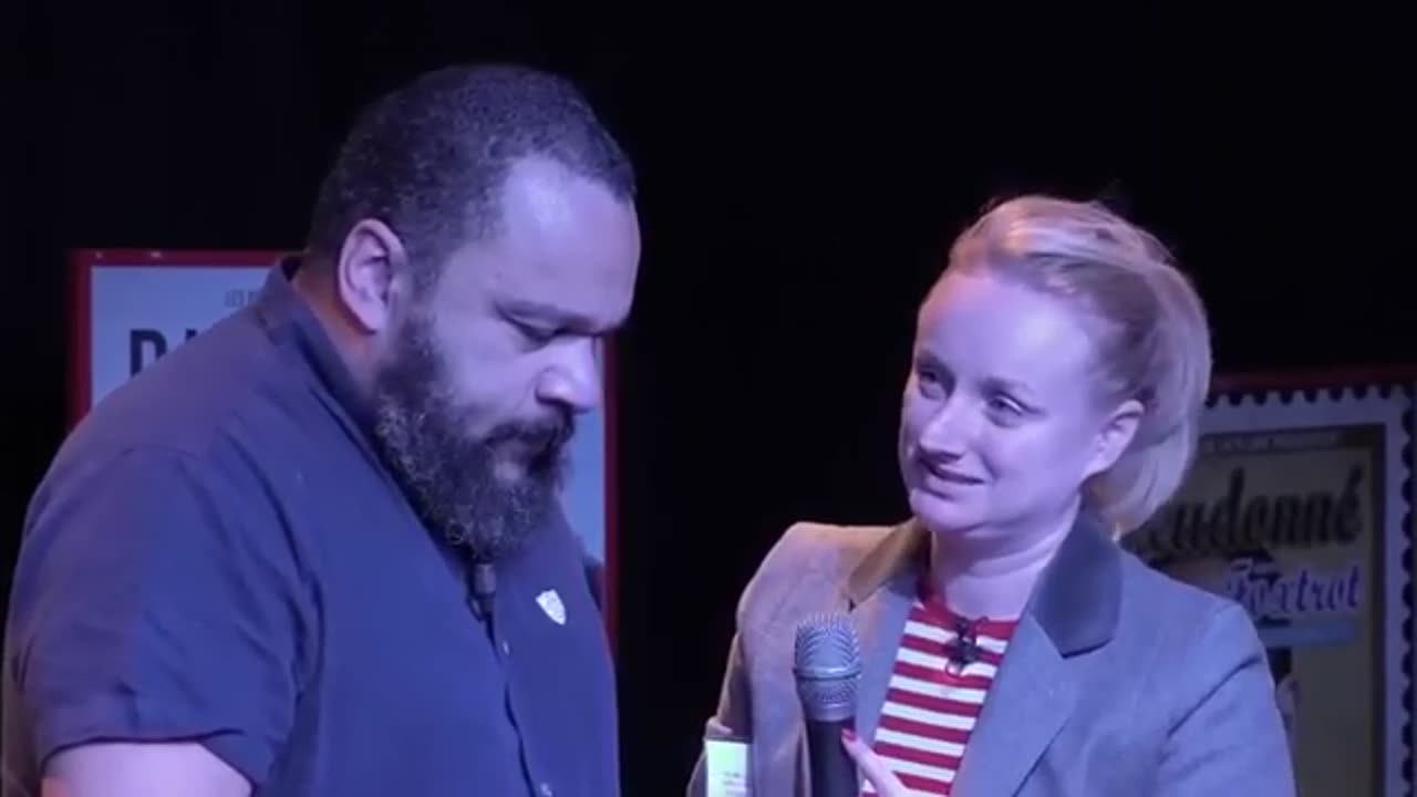 Dieudonné _ Les médias - Spectacle comple