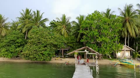 Indahnya pantaiku