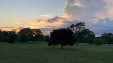 Walking with the sunset and a sound to relax.