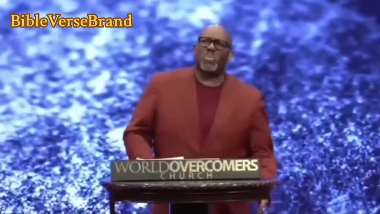 Pastor TD Jakes can't vote for this party