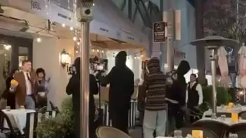 Beverly Hills Restaurant Manager punches out Hamasshole who has continuously