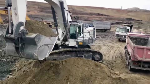 Engineering vehicle video sharing (3)