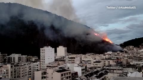 Wildfire burns near Rio de Janeiro’s Copacabana
