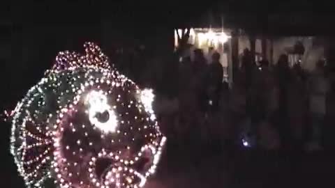 Disney World Magic Kingdom SpectroMagic Parade - 2008 part 2