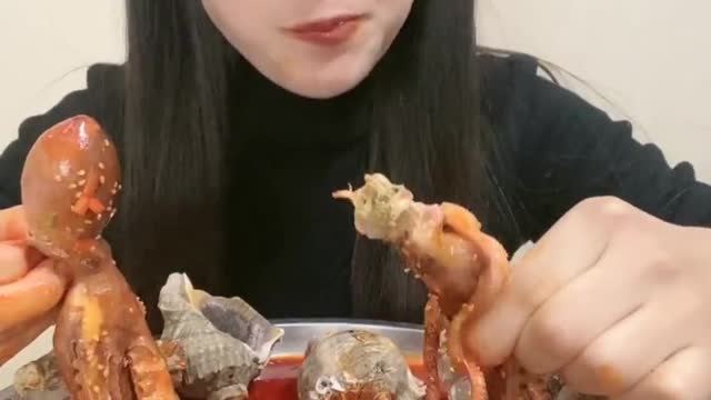 ASMR eating Spicy Seafood 🔥🔥🔥