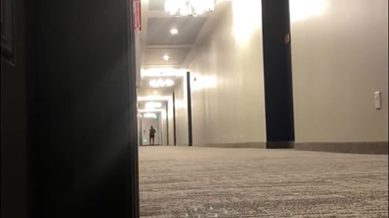 Scary Prank On Hallway