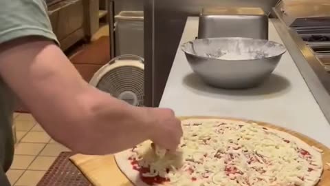 WHIPPING PIZZA!