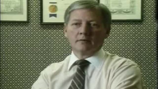 JFK-TMWKK-Part 3-TheCoverUp-3 of 5.avi - The Autopsy - TMWKK-15
