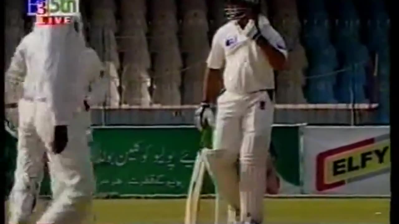 Azharullah Bouncer to Shoaib Akhtar