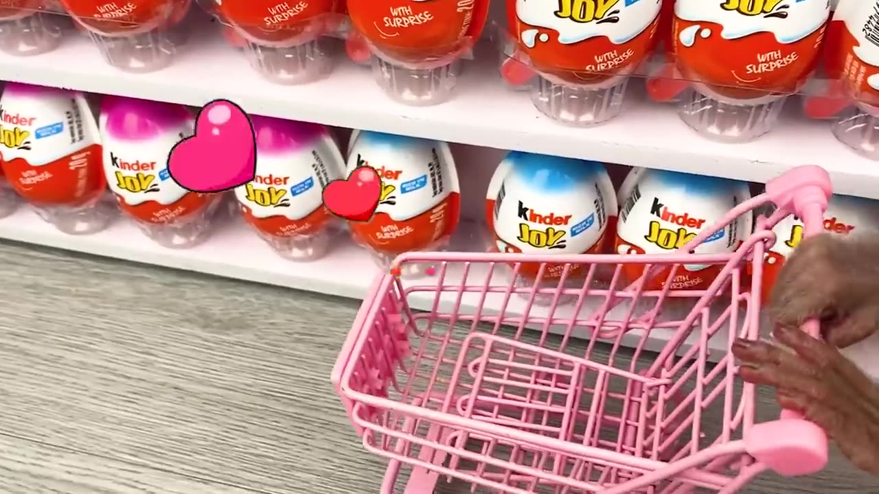 Monkey Baby Bon Bon doing shopping in Kinder Joy eggs store and eat Chocolate with the puppy_2