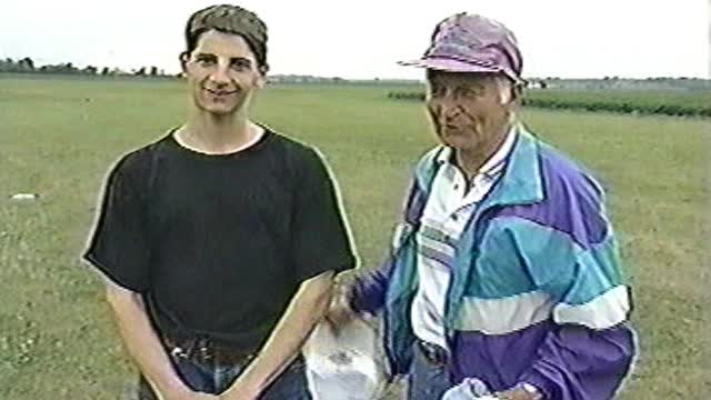 1996 Christopher Skydiving