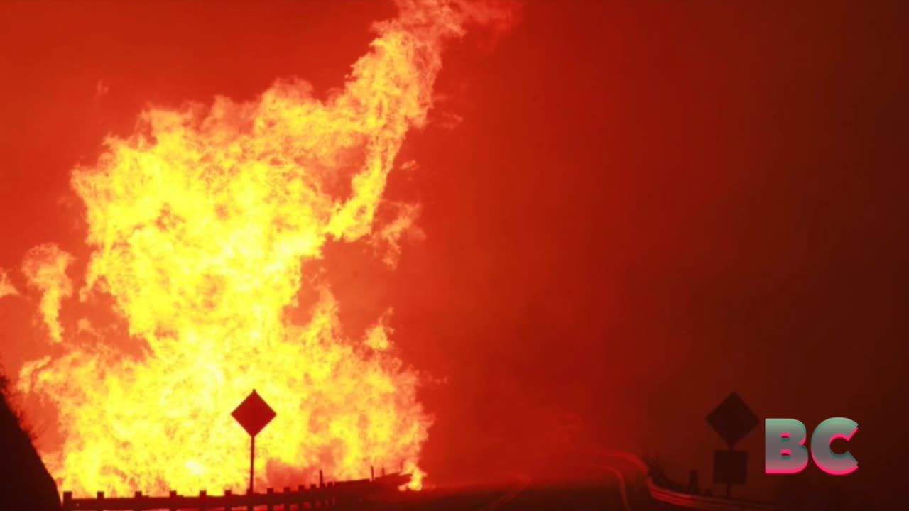 Residents flee as California and Nevada wildfires get dangerously close