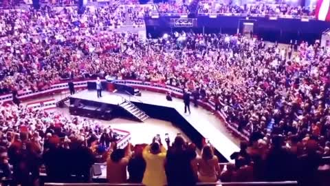 EVERYDAY IS VALENTINE'S DAY WHEN IT COMES TO PRESIDENT TRUMP!!