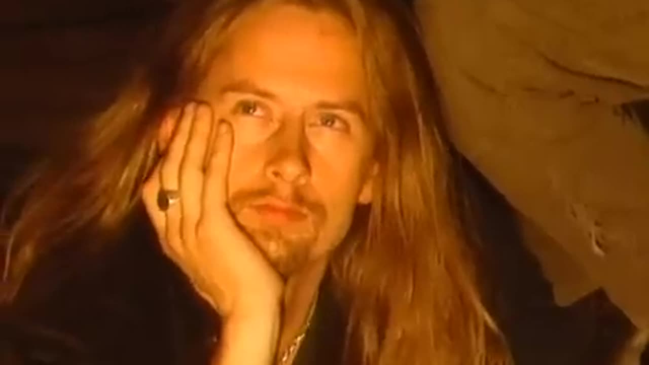 Alice In Chains - The Nona Tapes (Official Documentary)