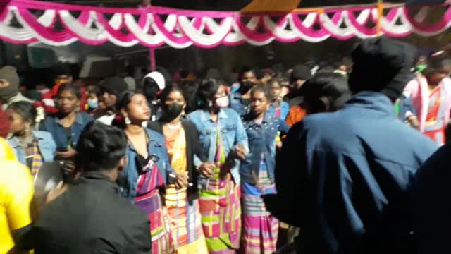 Indian tribal Santhali dance/ traditional dance