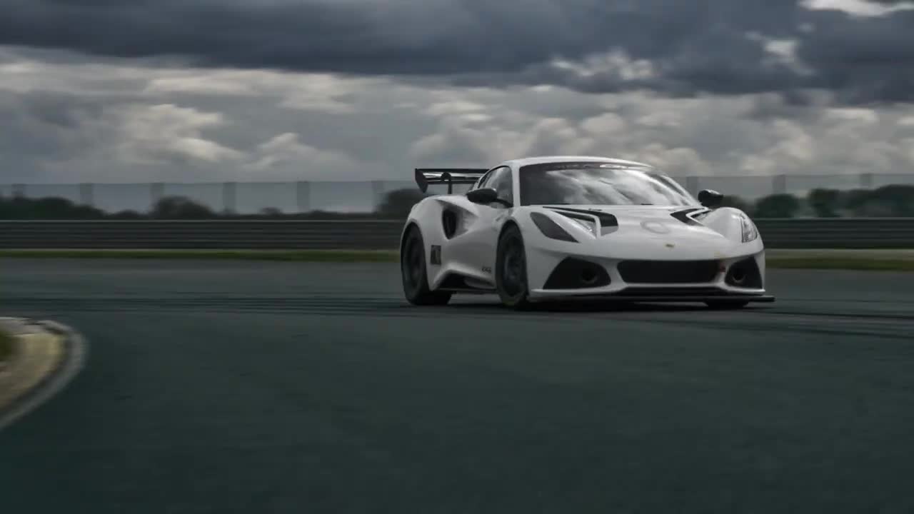 Lotus Emira GT4