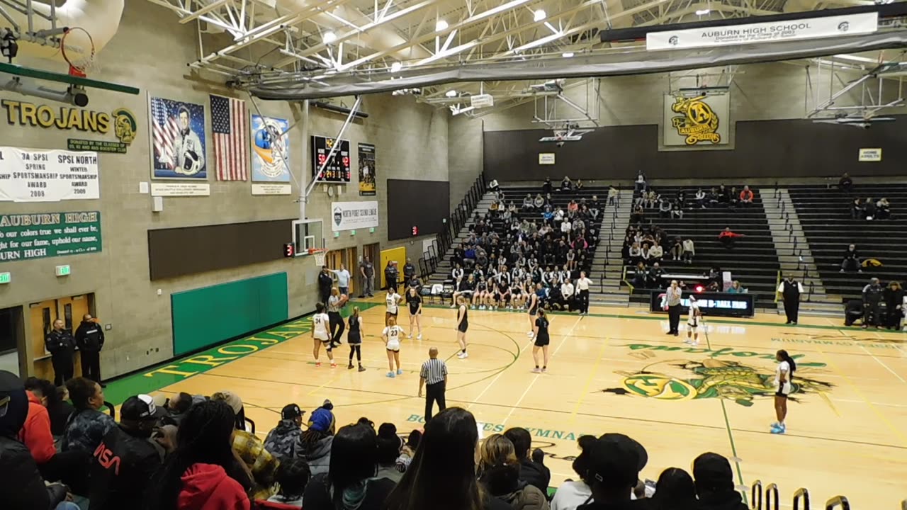 2.15.23 Lincoln vs Bonney Lake Girls Basketball divisional playoff