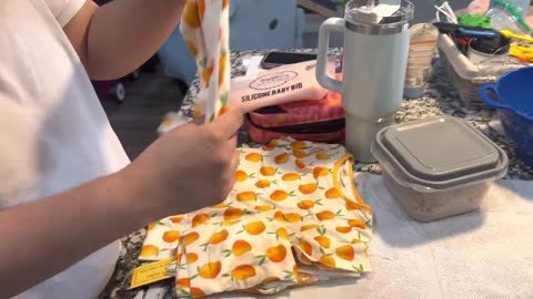 Jasmine + Marigold Unboxing: “Samosas Please” bib, Mango Pajamas & Marigold Pajama.