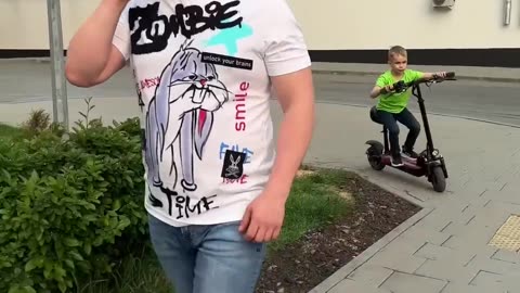 Funny kid end angry dad