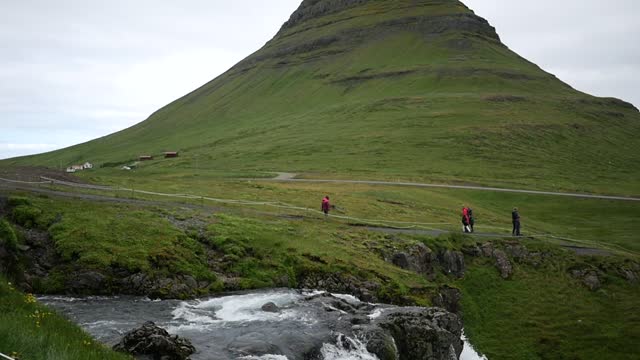 A Picturesque View of the Kirkjufell