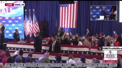 Trump plays Ave Maria and says “That’s for your Boy! That’s for your Boy!” To Gold Star Family