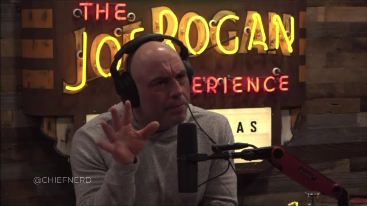 Joe Rogan Reveals He Gained 2 MILLION New Subscribers, Trashes CNN