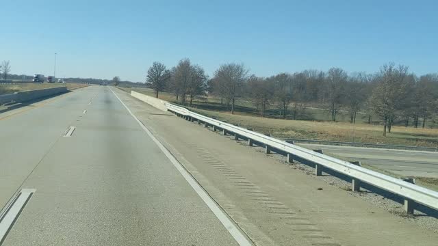 Two minutes of Truckin. Marshall, IL