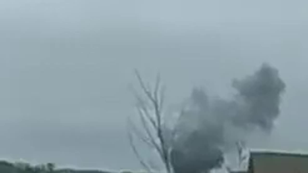 #Warning_ US military helicopter loses control and falls from the sky near Hunts