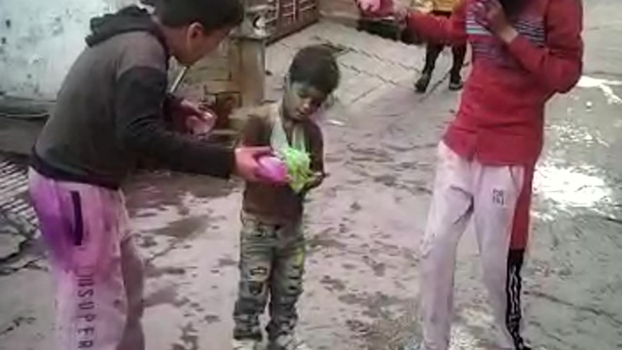 Holi song video, Najibabadi Deepak Verma