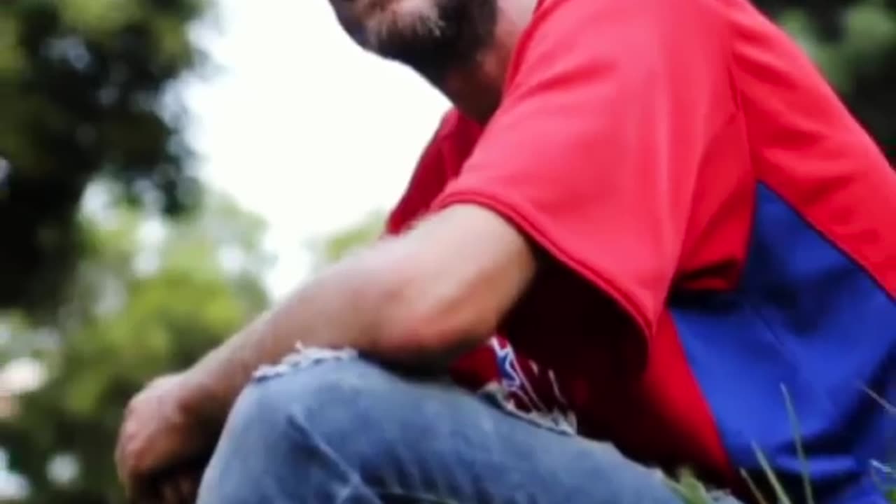 Homeless Man Gave His Last $20 to This Girl But He Regrets It