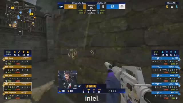 [CSGO] When the professional brother throws a difficult smoke bomb!