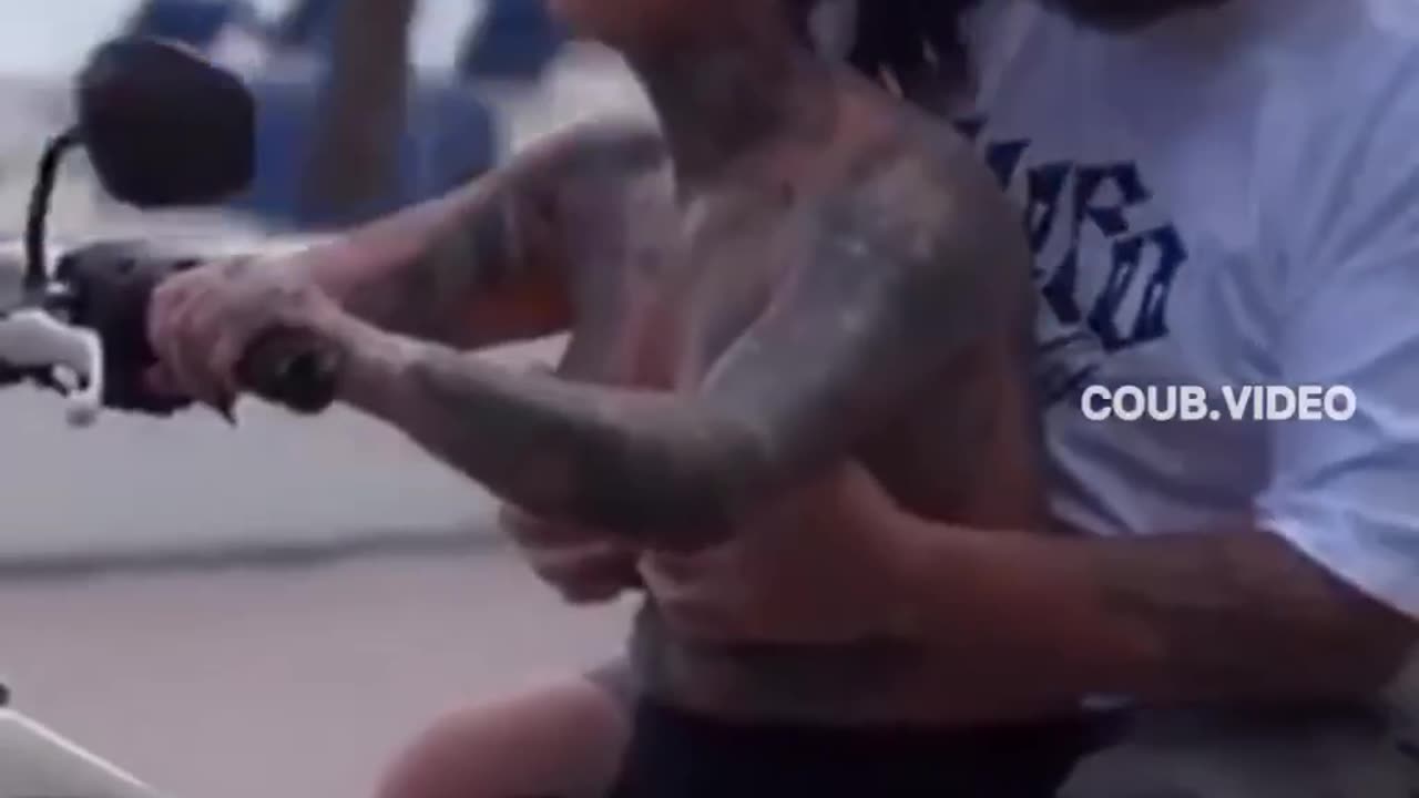 when you forgot your clothes. 😁