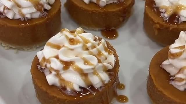 Make Pumpkin Pie Bites with me!🎃